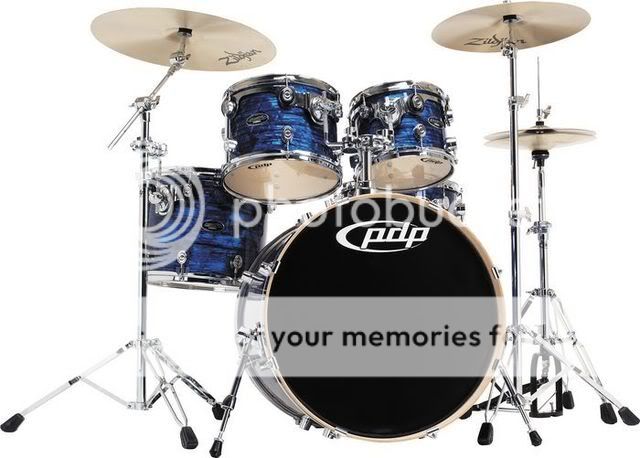 http://i971.photobucket.com/albums/ae192/Geartreeebay/DWDWCXKT22BX8RO.jpg