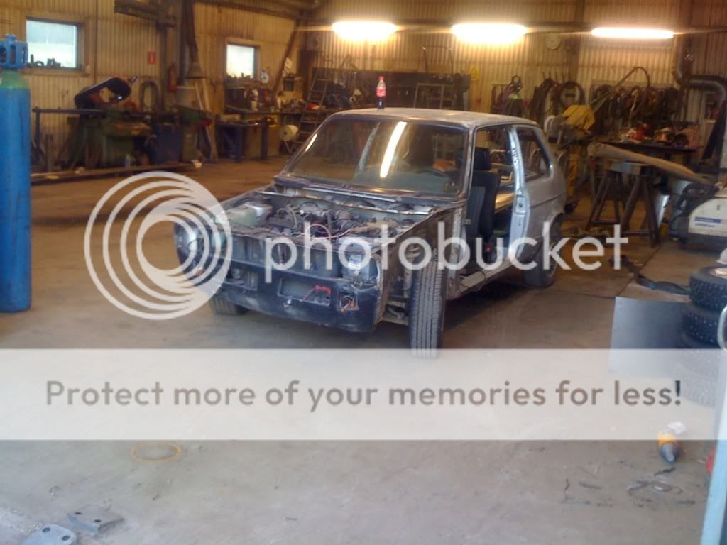 http://i971.photobucket.com/albums/ae192/Mk1Trinket/Mk1%20Golf%20gti%20special/IMG_0499.jpg