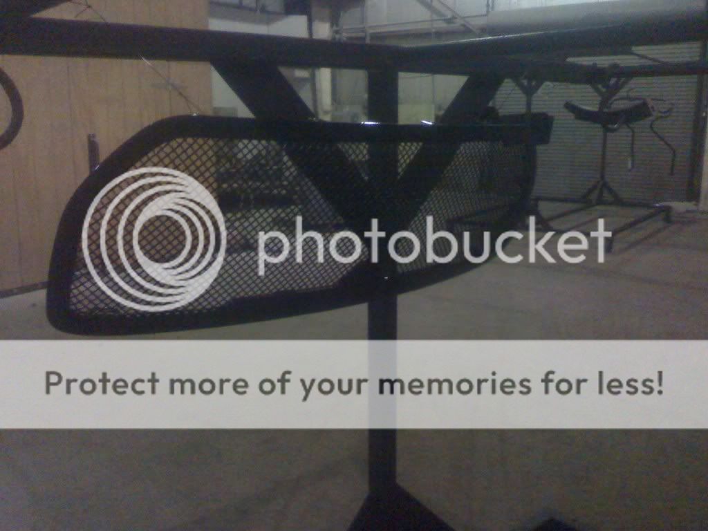 Strut Grille... LX Forums Forum