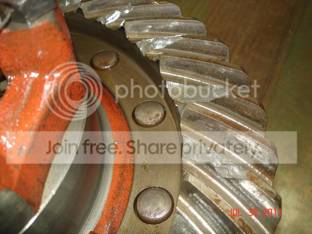 TractorRepair003.jpg