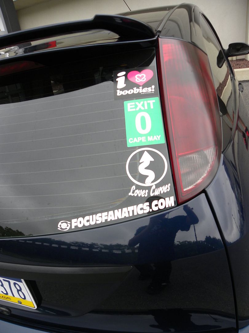 who has stickers/decals on back windows? | Page 2 | Focus Fanatics Forum